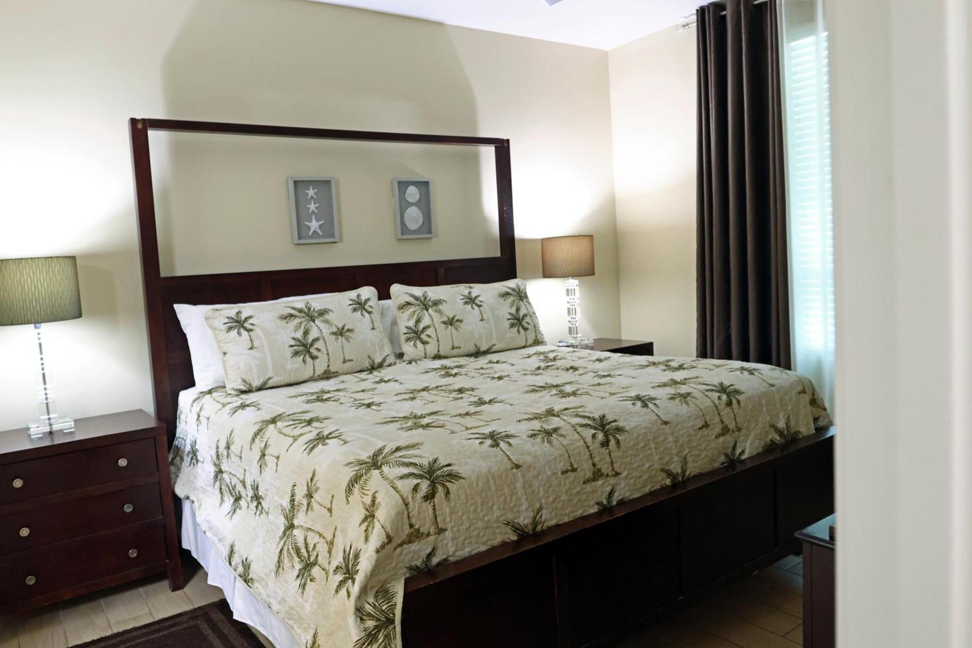 Aqua 1504 Beachfront With Free Chairs Appartement Panama City Beach