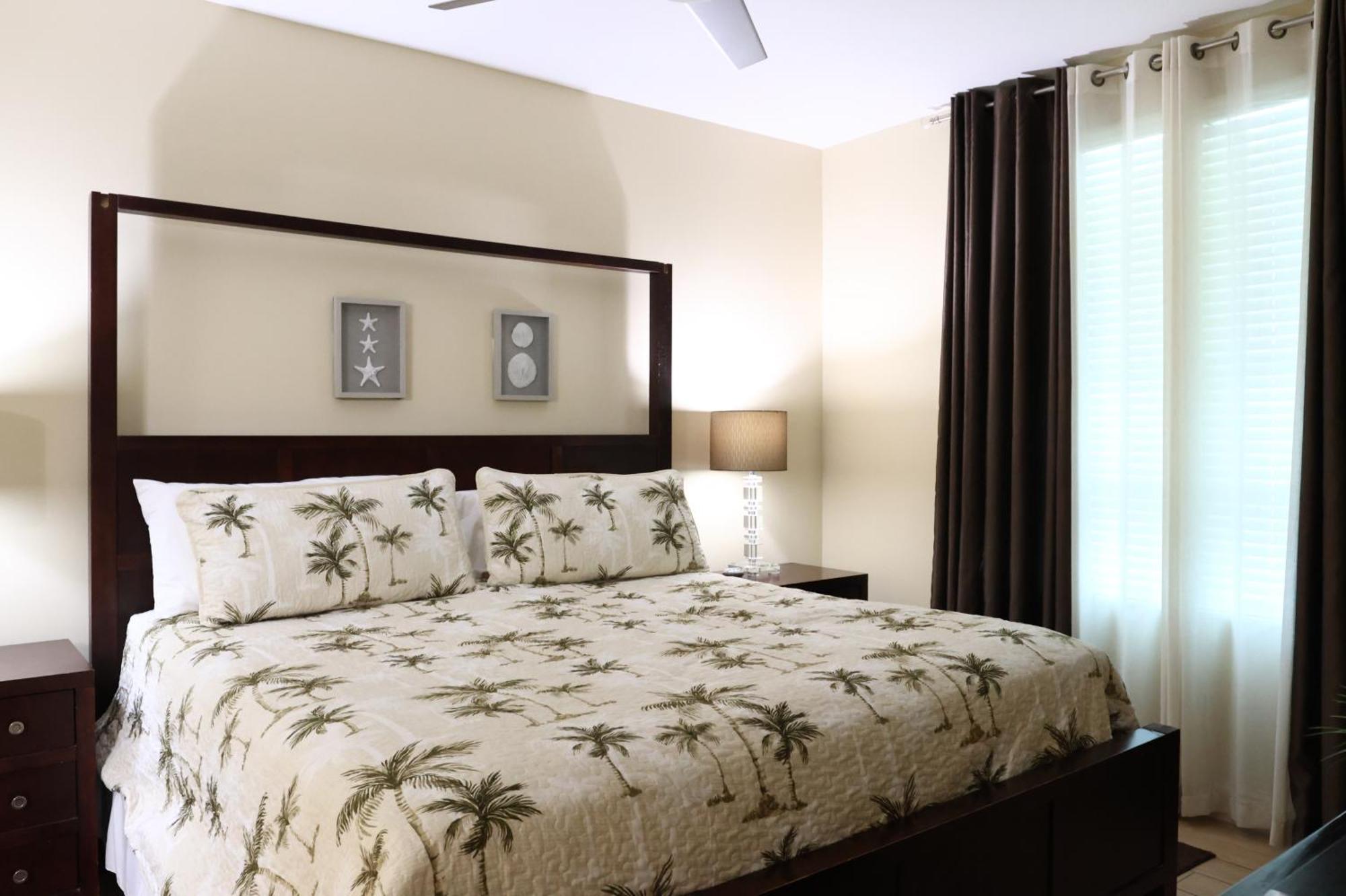 Aqua 1504 Beachfront With Free Chairs Appartement *