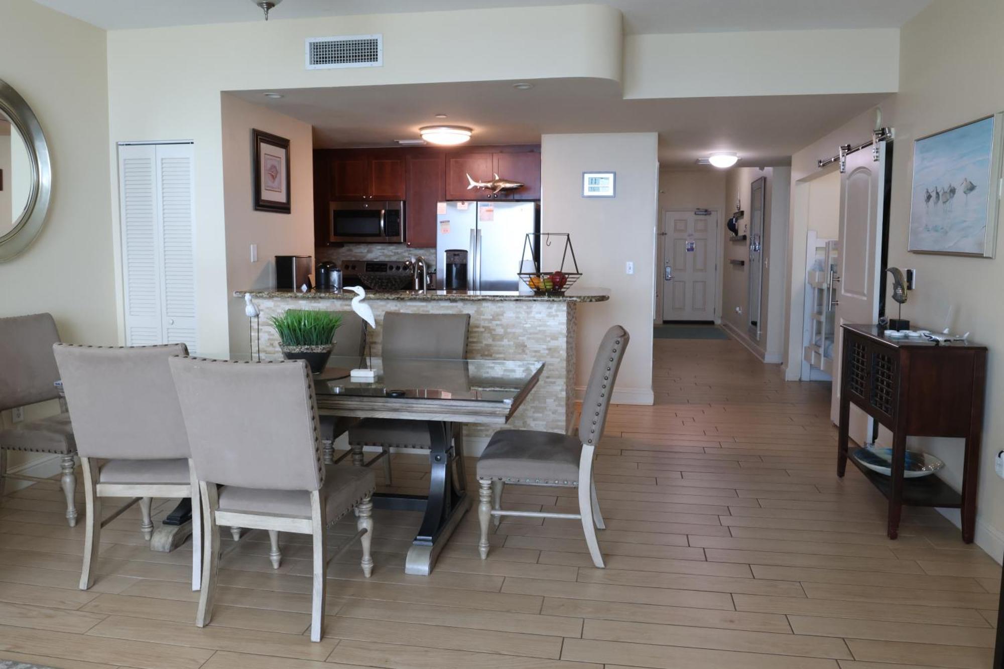 Aqua 1504 Beachfront With Free Chairs Appartement Panama City Beach