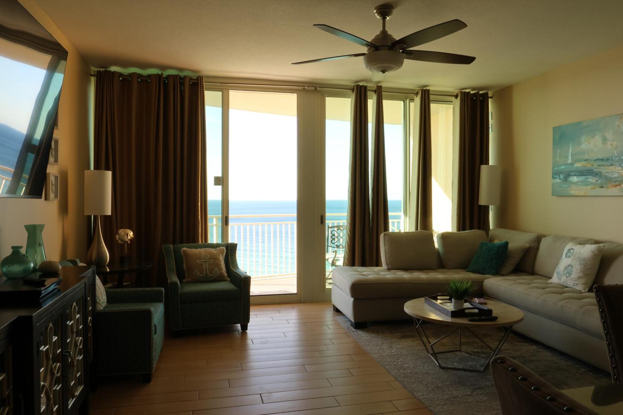 Aqua 1504 Beachfront With Free Chairs * Panama City Beach