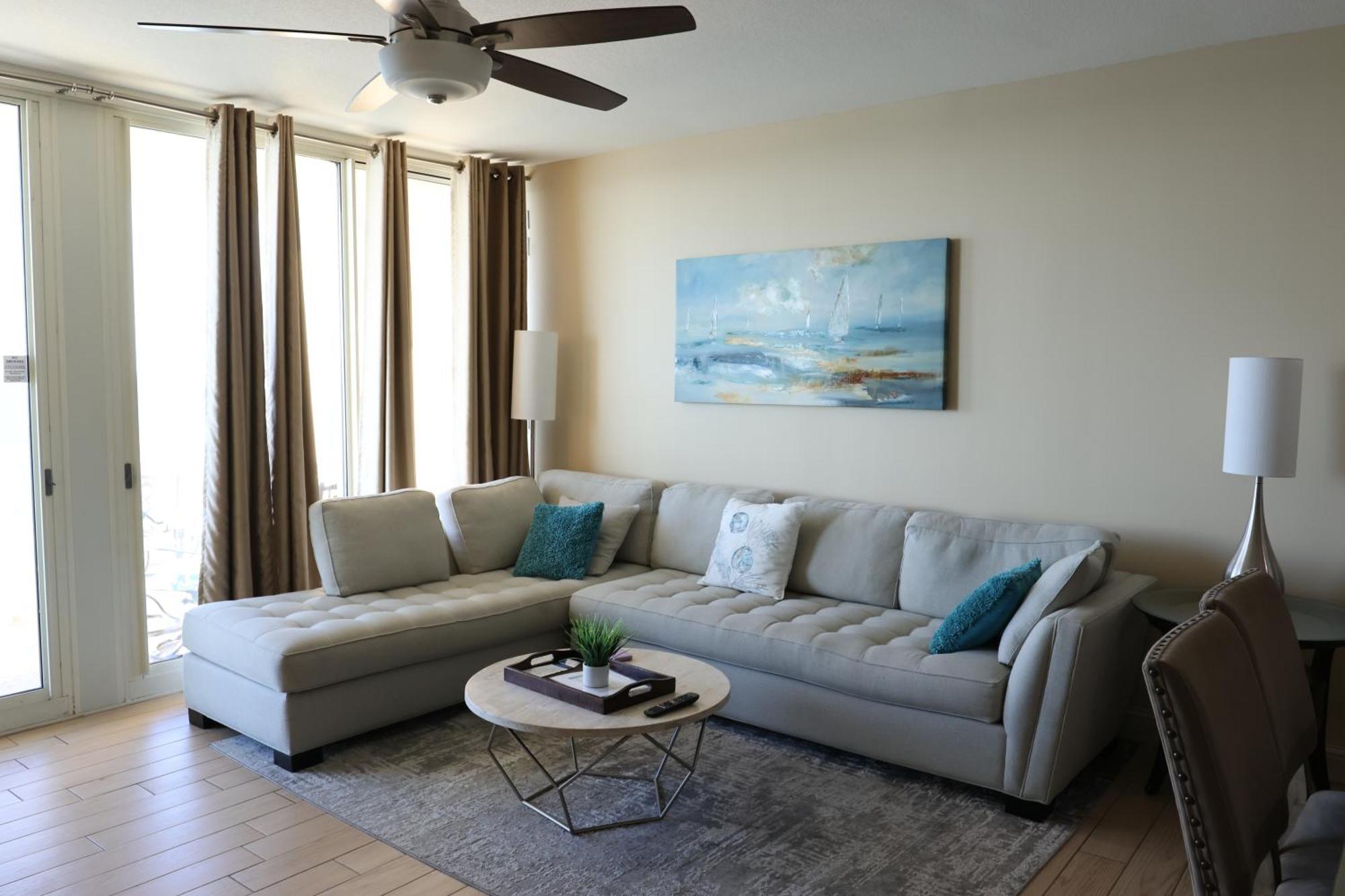 Aqua 1504 Beachfront With Free Chairs Appartement *